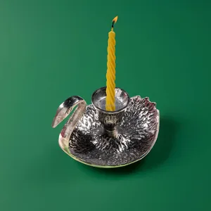Bougeoir en métal imprimé en typographie artisanale de qualité supérieure, style rustique vintage, décoration d'intérieur mondiale, export pour Noël - Product Image 3