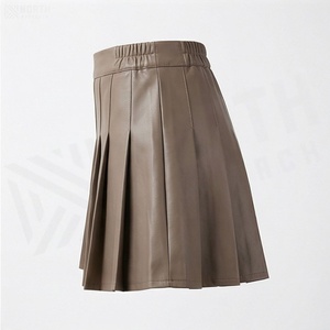 Mini-jupe plissée en similicuir pour femme, taille élastique, couleur unie brillante, à porter toute l'année - Product Image 3
