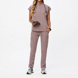 Nurse <b>Scrubs</b> <b>Set</b> Custom Logo Breathable Medical Uniform Comfortable Hospital Workwear OEM Workwear Supplier <b>scrub</b> <b>set</b> - Product Image 3