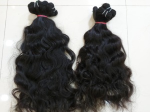 Arrow Exim Grade 12A Cheveux Humains Indiens Vierge Remy Double Trame Faite à la Machine Noir Naturel Ondulation Naturelle 100g - Product Image 2