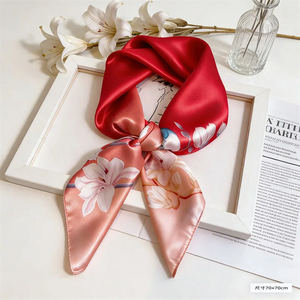 ผ้าพันคอไหมพิมพ์ลายสปริงเฟรช สวยหรู สำหรับผู้หญิง ผ้าซาตินเนื้อนุ่ม ผ้าพันคอสี่เหลี่ยม ผ้าคลุมไหล่ ผ้าคลุมฮิญาบ ผ้าพันคอ ผ้าพันคอแบบผูก 70x70 ซม. - Product Image 5