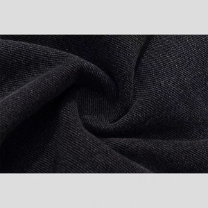 กางเกงยีนส์ขาสั้นทรงหลวมเอวสูงแบบดิบ ขอบดิบ พิมพ์ลายแบบรีดร้อน สีซีดจาง คุณภาพสูง ขายส่ง - Product Image 2