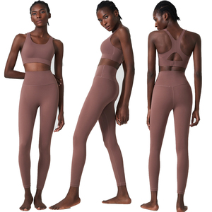 Pantalon de yoga évasé sans couture pour femme, coupe large, longueur intégrale, anti-transpiration, blocs de couleur, dos croisé, col en V, bordure contrastante - Product Image 3
