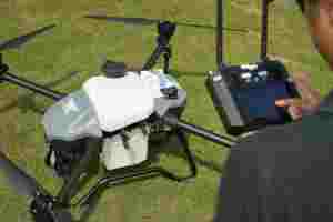 Drone Agricole Pliable pour Débutants, Quadricoptère Agricole, Drone de Patrouille avec Caméra, Drone de Sécurité Extérieur - Product Image 6