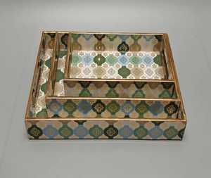 ถาดเสิร์ฟไม้ MDF พรีเมียมแบบดั้งเดิม ผลิตด้วยมือ สำหรับใช้ในบ้าน โรงแรม ร้านอาหาร - ของตกแต่งโต๊ะอาหาร - Product Image 1