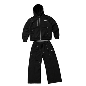 Conjuntos de sudaderas con cremallera para hombre, estilo casual urbano, con detalles personalizados de remaches y pedrería, proveedor mayorista de ropa de algodón polar de primera calidad - Product Image 3