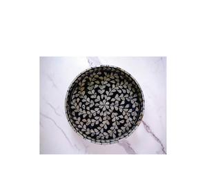 Bandejas Decorativas Premium de Nácar para Servir Bebidas y Exhibir Accesorios Elegantes - Product Image 1