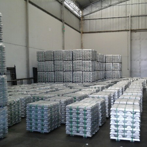 Vente en gros de lingots d'aluminium A7 à 99,7 % d'origine industrielle avec composition chimique Al pour applications industrielles - Product Image 4