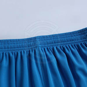 Uniforme de Fútbol con Logotipo Personalizado Disponible en Múltiples Tallas y Colores, Ideal para Escuelas, Clubes y Equipos Profesionales - Product Image 5