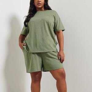 Ensemble personnalisé pour femmes, tenue d'été, ensemble de sport, mode sexy, décontracté, haut à capuche à manches courtes, short, ensemble 2 pièces - Product Image 3