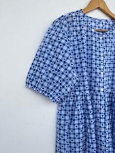 Vestido Camisero Largo de Algodón con Estampado de Corazones Azules, Cierre de Botones al Frente, Manga Corta, Vestido Casual de Verano para Vacaciones, Atuendo Femenino - Product Image 3