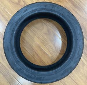 Pneu de scooter K225 haute adhérence sans chambre à air TL 120/70-12 90/90-12 80/90-14 80/90-16 pour la ville et toutes les saisons - Product Image 1