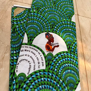 Tela de Algodón 100% con Estampado Africano Personalizado de Primera Calidad, Estilo Twill Rib, para Prendas de Moda y Decoración, Fabricante OEM ODM - Product Image 1