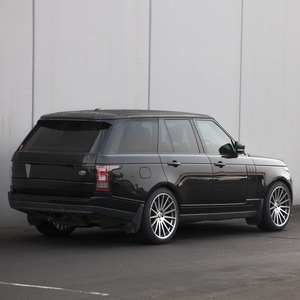 Range Rover Vogue al Mejor Precio, SUV de Lujo con Interior Espacioso, Comodidad de Alta Gama, Características Avanzadas, Envío Disponible a Todo el Mundo - Product Image 4