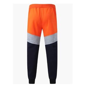 Trajes Deportivos de Invierno, Servicio OEM, Diseño ODM, Fabricación en Pakistán, Trajes Deportivos Hechos a Medida, Tela de la Mejor Calidad - Product Image 3