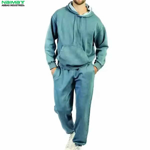 Conjunto Deportivo Urbano con Bolsillos Cargo para Hombre, Sudadera Táctica de Tela de Algodón Resistente con Múltiples Bolsillos y Pantalones Deportivos - Product Image 4