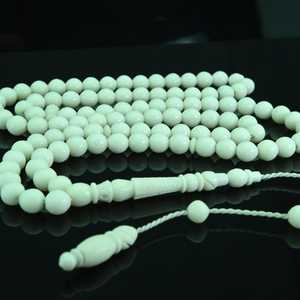 Tasbih musulman traditionnel, perles en os naturel, fait main, écologique, objet d'art et d'artisanat de collection - Product Image 3