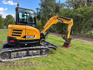 Vente flash : Mini-excavatrice compacte Sany SY50U 5 tonnes, faible consommation de carburant, mouvements flexibles, idéale pour les travaux de rénovation et de terrassement. - Product Image 3