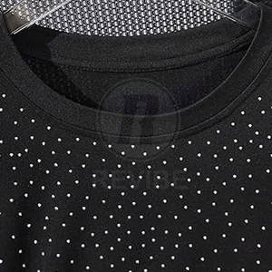 เสื้อยืดผู้ชายประดับเพชร ผ้าฝ้าย 100% คุณภาพสูง ระบายอากาศดี ขายดีที่สุด สตรีทแวร์สุดฮิต - Product Image 3