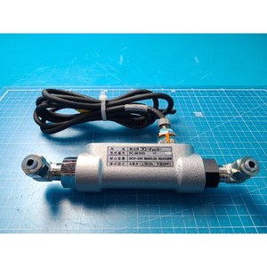 อุปกรณ์ควบคุมการไหลของของเหลวดิจิตอลแบบ FC-SE903ของ toflo ใช้เป็นชิ้นส่วนอุปกรณ์เซมิคอนดักเตอร์รุ่นเก่า - Product Image 5