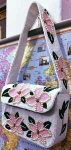 Handmade Embroidered Fabric Table <b>Runner</b> Customized Shape <b>Green</b> Leaf Design Luxury Style Eco-Friendly Durable Lightweight Mat - Product Image 1
