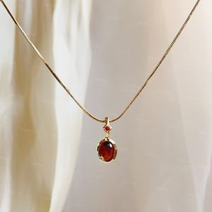 Pendentif grenat vintage pour femme, argent sterling 925 plaqué or 14 carats, bijou délicat pierre de naissance de janvier, cadeau - Product Image 4