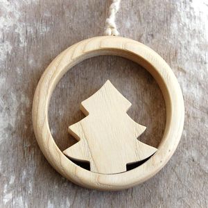 Luxury Wooden Hanging Tree Ornament Handmade Craft For Elegant Tree Decoration And Premium Gift Presentation - Product Image 2