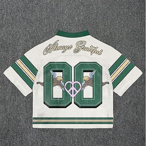 เสื้อฟุตบอลตาข่ายผู้ชายผู้หญิงทรงเรโทร คอวี ไซส์ใหญ่ พิมพ์ลายดิจิตอลแบบซับลิเมชั่น สกรีนโลโก้ ชื่อ เบอร์ ตามสั่ง ขายส่ง - Product Image 2