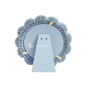 Cadre photo rond en rotin bleu festonné, cadre photo artisanal bleu côtier, décoration murale et de table moderne de style nautique - Product Image 2