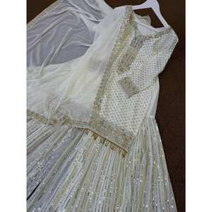 Hermosa Top de Fiesta con Sharara y Dupatta Talla 2XL - Product Image 6