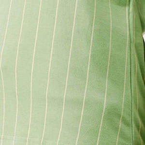 Camiseta de Mujer con Diseño de Logotipo Gráfico, Tela de Algodón, Fabricante OEM, Proveedor Directo, Ropa Casual Sostenible de Alta Calidad - Product Image 3