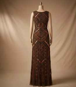 Vestido de Noche Rojo con Cuentas, Diseño de Diseñador, Venta al Por Mayor Directo de Fábrica, Fabricante de Vestidos para Producción en Masa - Product Image 3