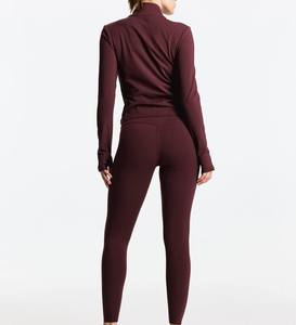 Chaqueta deportiva de media cremallera para mujer, manga larga, con logo personalizado, al por mayor, para correr, yoga, tops cortos, ropa de fitness con capucha para invierno - Product Image 2