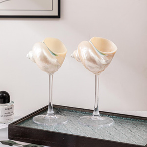 Decoración para fiestas y bodas con temática costera, vasos de conchas marinas hechos a mano, vasos de conchas naturales. - Product Image 1