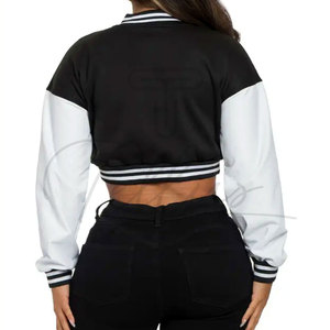Blouson universitaire court pour femme, style vintage, avec logo personnalisé, en laine brodée, couleur unie, nouvelle collection hiver, pour l'extérieur, vente en gros - Product Image 2
