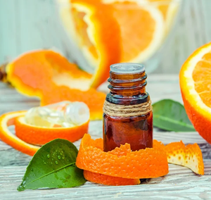 Huile Essentielle d'Orange Pure et Naturelle, Huile d'Agrumes pour l'Aromathérapie, Cosmétiques, Fabrication de Savons et de Bougies, Fournisseur en Gros OEM - Product Image 2
