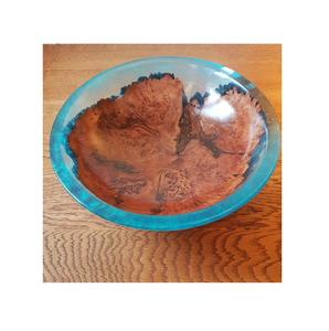 Bol en résine époxy et bois d'acacia fait main haut de gamme avec une construction durable, sans BPA, surface élégante et brillante pour un usage domestique - Product Image 3