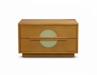 Lit plateforme minimaliste et durable, taille King, en bois massif d'acacia/pin, avec tête de lit moelleuse et tables de chevet assorties
