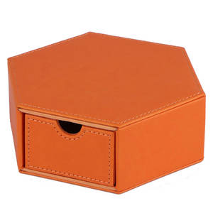 Organizador de Dados Plegable Hexagonal Personalizado, Bandeja de Almacenamiento de Cuero PU y Terciopelo Ecológico de Alta Calidad para Juegos de Rol DND - Product Image 2