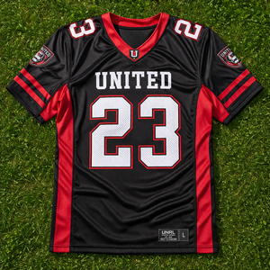 Camiseta personalizada de fútbol americano para equipos escolares, de secado rápido, transpirable, de poliéster, con nombre y número del jugador sublimados. - Product Image 1