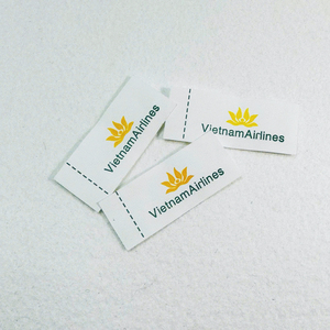 Etiquetas Impresas con UV Resistentes al Agua Personalizadas, Parches de Marca Ecológicos y Duraderos para Ropa, Bolsas, Ropa Deportiva, Fábrica Vietnamita - Product Image 5