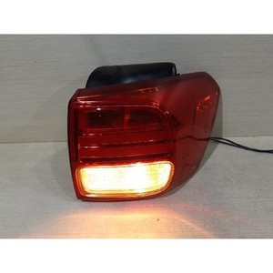 ไฟท้ายรถคาร์นิวัลมือสอง ขวา รุ่น 92402A9500 - Product Image 2