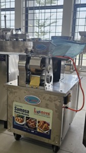Machine de fabrication de samosa entièrement automatique de grande taille - Product Image 5