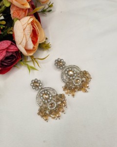 Wholesale Designer Antique <b>Gold</b> Plated Oval Cut Stone and Bead <b>Dangle</b> <b>Earrings</b> Party Wear & Fashion Jewelry For Women Collection - Product Image 4
