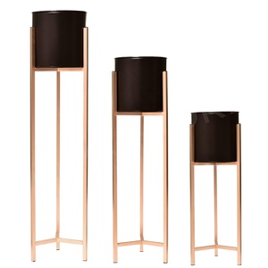 Support à fleurs moderne en métal doré, écologique et durable, ensemble de 3 supports à plantes hauts pour salon et chambre à coucher, noir - Product Image 3