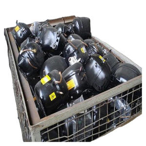 Anciens compresseurs de climatiseur en ferraille pour le démontage, extraction du cuivre et usines de recyclage, compresseurs lourds de qualité supérieure. - Product Image 1