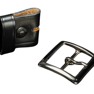 Ceinture en cuir pour homme de deux pouces avec boucle, trois options de couleur, quincaillerie métallique robuste, finition de qualité supérieure - Product Image 3