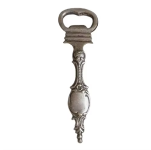 Ouvre-bouteille vintage en forme de clé, ouvre-bouteille manuel portable en métal, design en alliage de zinc - Product Image 3