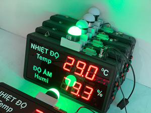 เซ็นเซอร์วัดอุณหภูมิและความชื้นในอุตสาหกรรมพร้อมจอแสดงผล LED |   AT-THMT-T – มีจำหน่ายแบบ OEM - Product Image 3