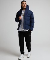 Veste matelassée à capuche bleu marine pour homme, coupe classique, fermeture éclair, coupe-vent, vêtement d'extérieur décontracté d'hiver, rembourrage en polyester, couleur unie